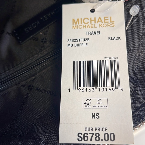 MICHAEL KORS TRAVEL MEDIUM DUFFLE SATCHEL / CROSSBODY BAG BLACK SIGNATURE COLOR - Picture 14 of 16